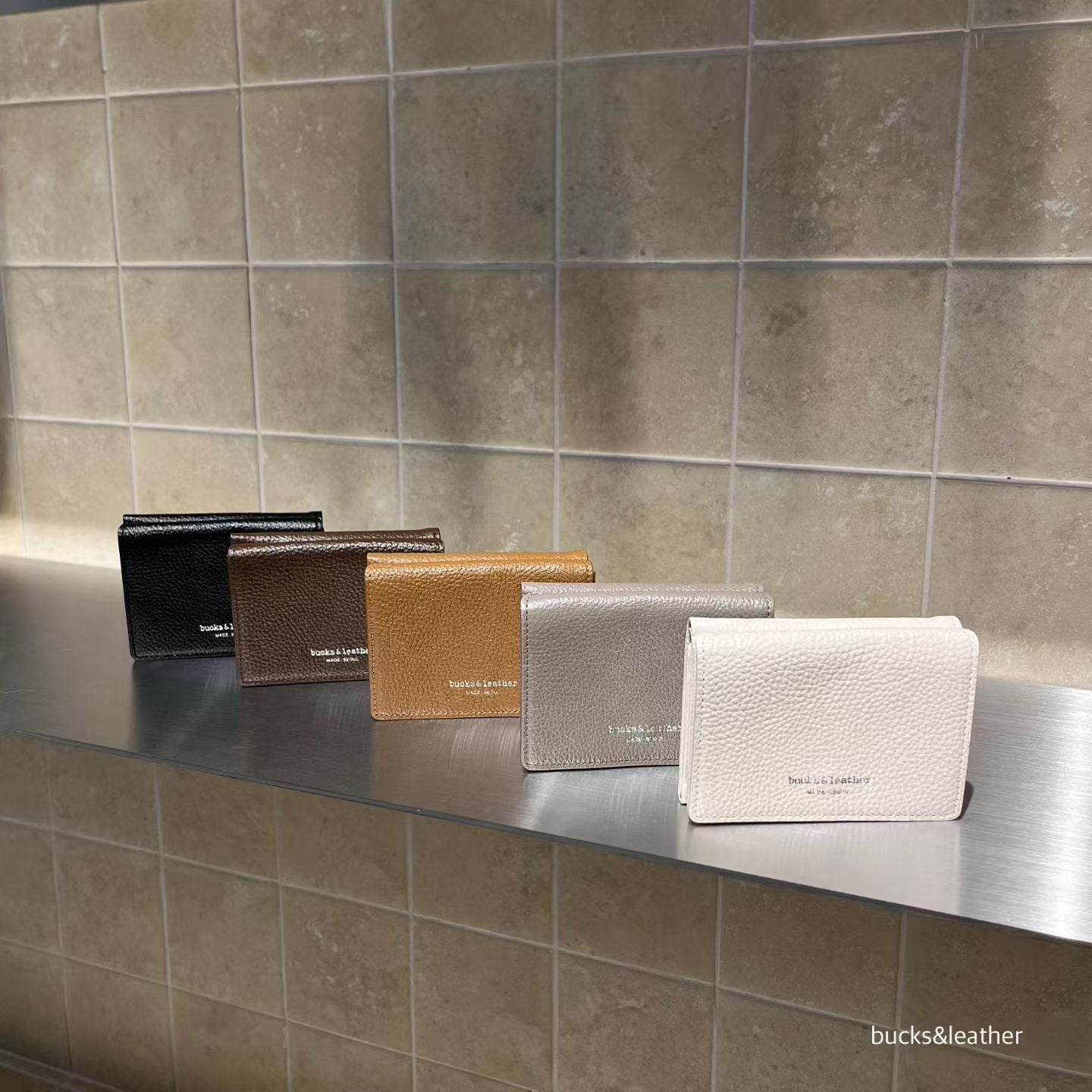 Tri-fold leather wallet
