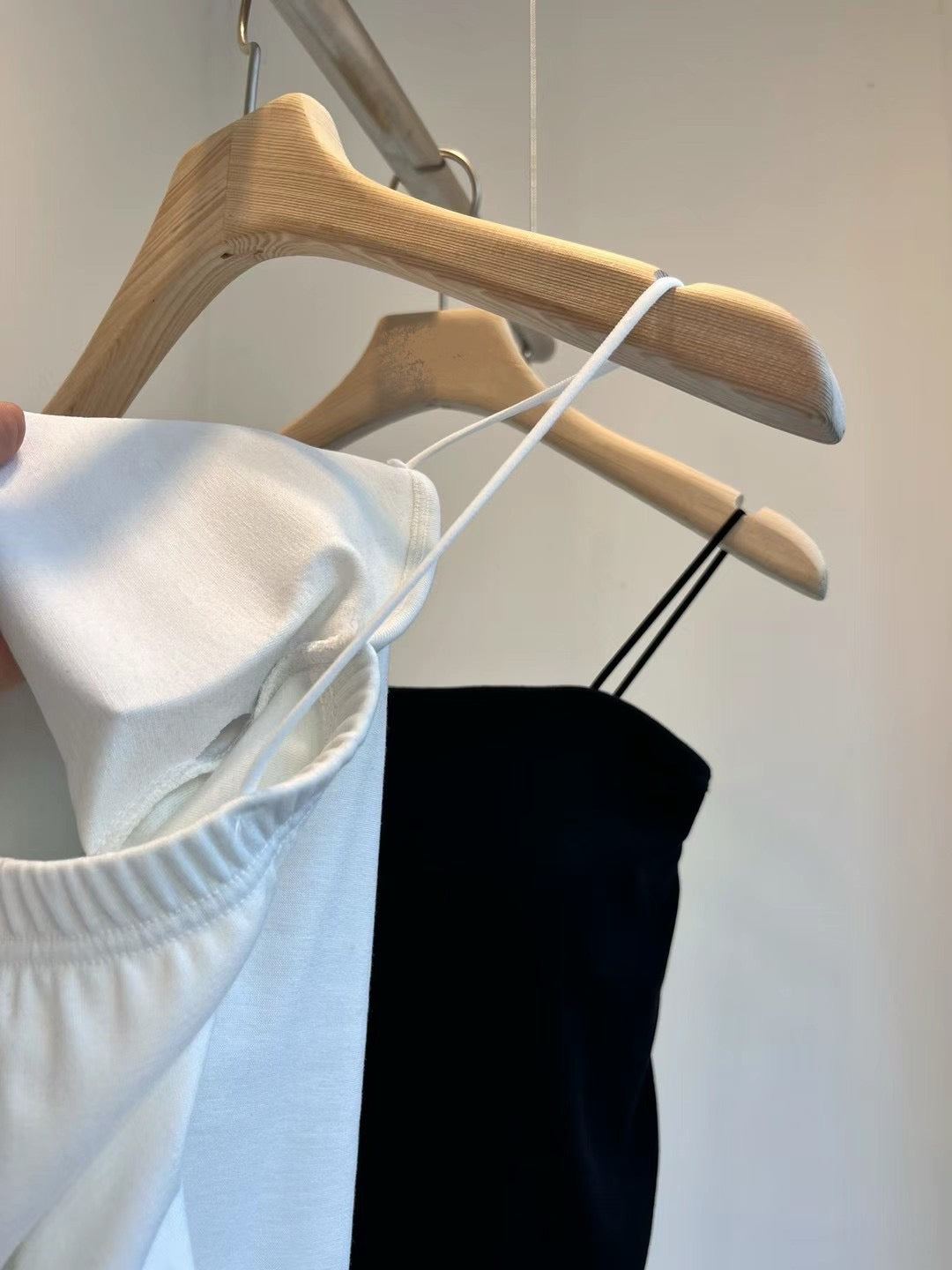 吊帶棉質小背心(附胸墊)