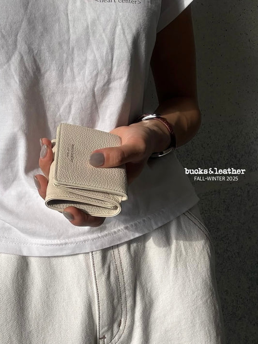 Tri-fold leather wallet