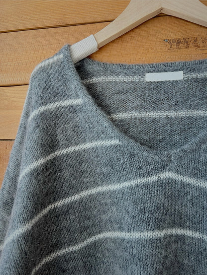 V領條紋羊毛針織上衣