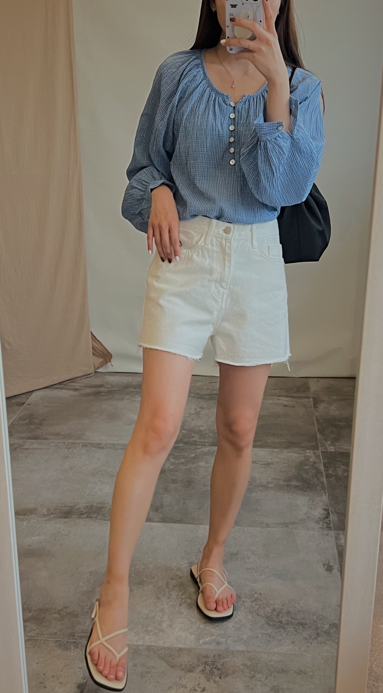 小格紋泡泡上衣