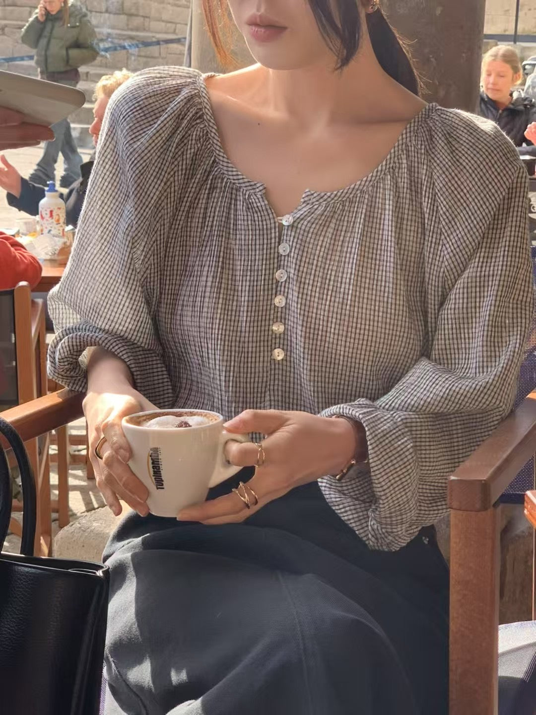 小格紋泡泡上衣