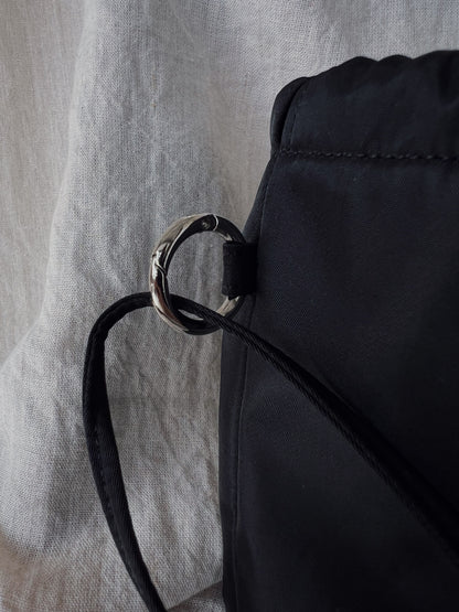 Baby bucket bag