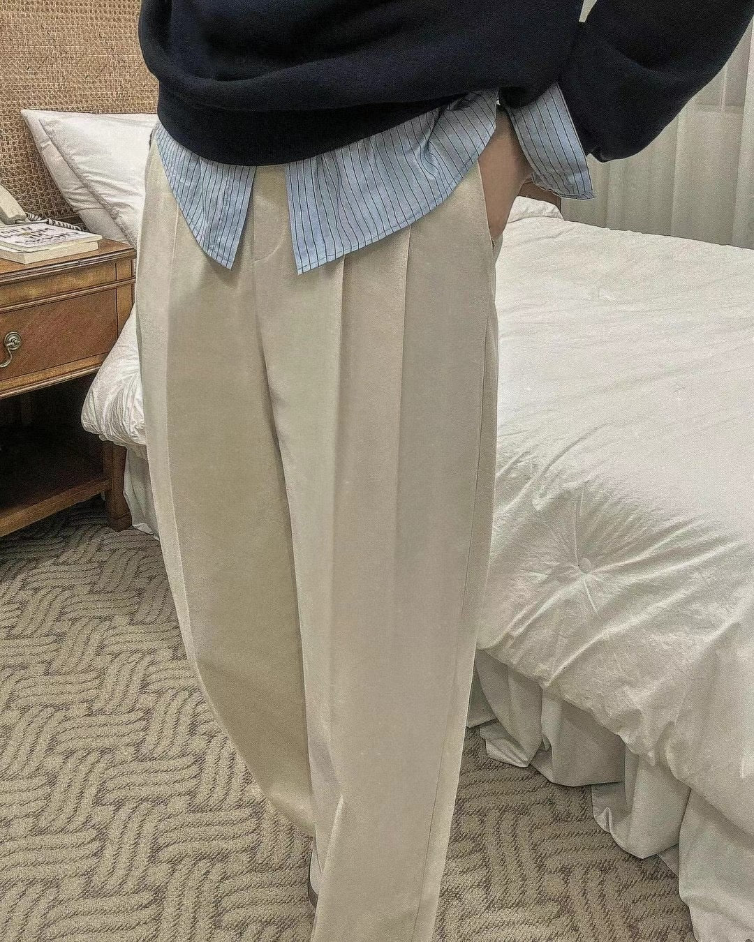 Straight leg banding pants