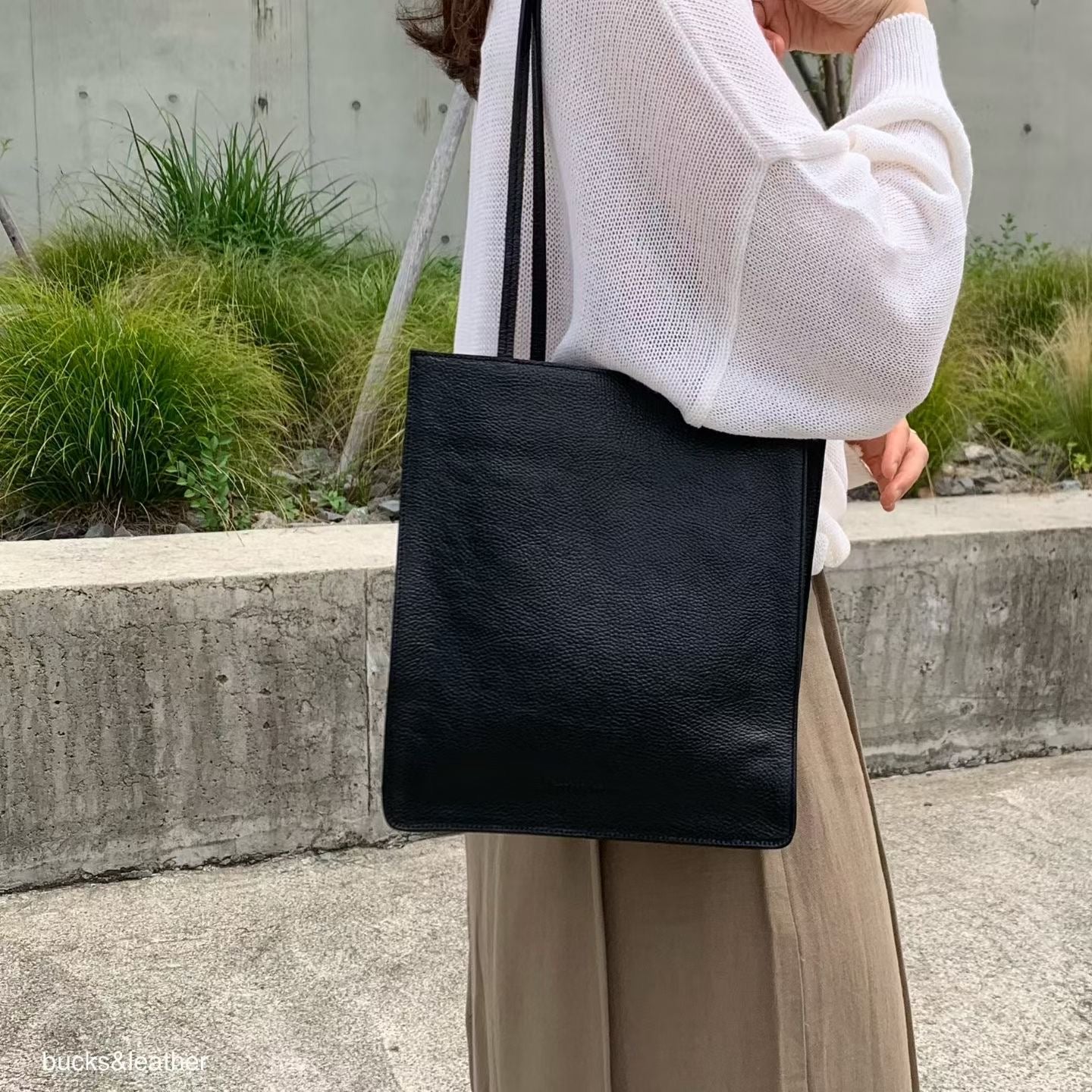 牛皮Box tote bag (L) [附送同色散紙包]