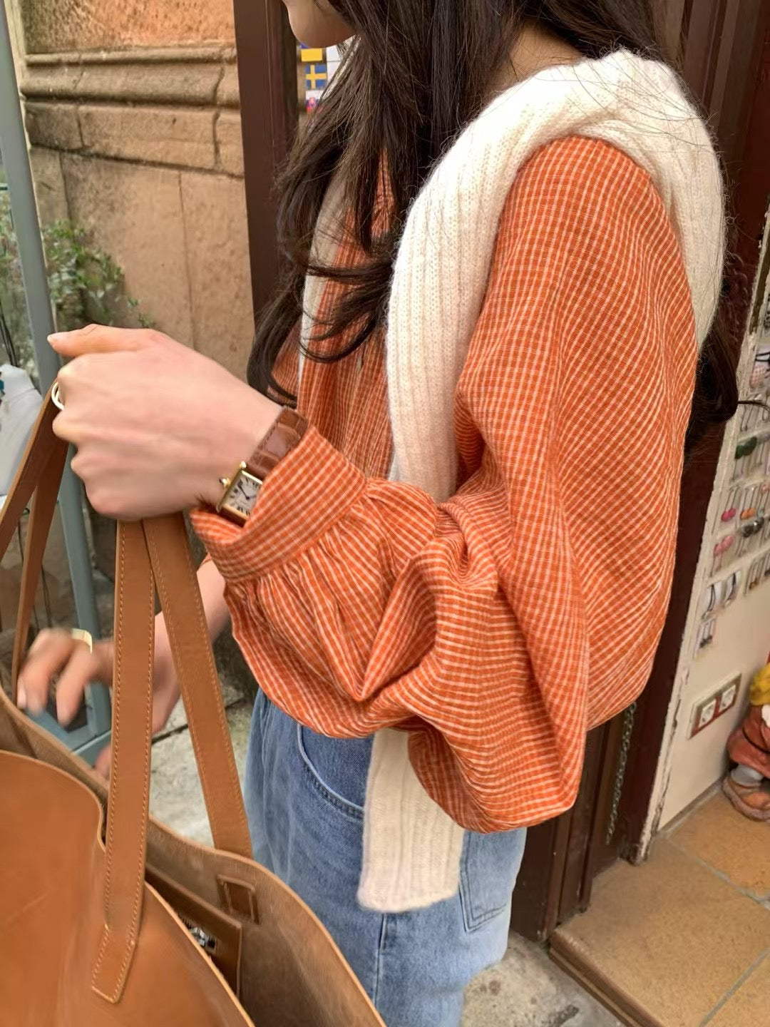 小格紋泡泡上衣