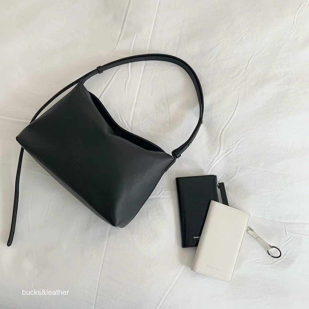 Classic leather wallet