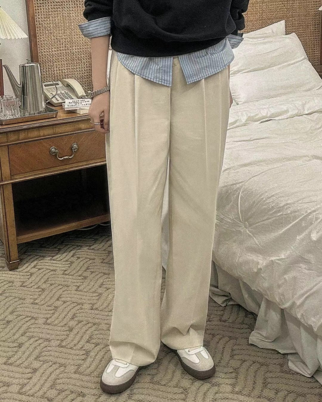 Straight leg banding pants