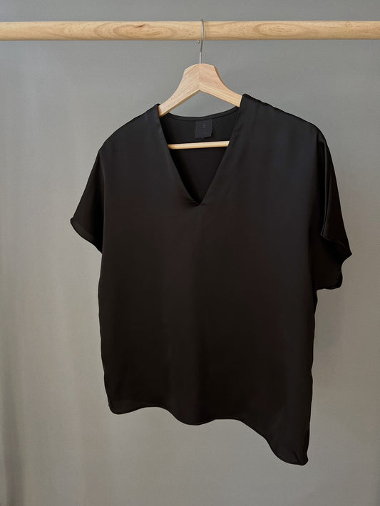 Victoria satin top