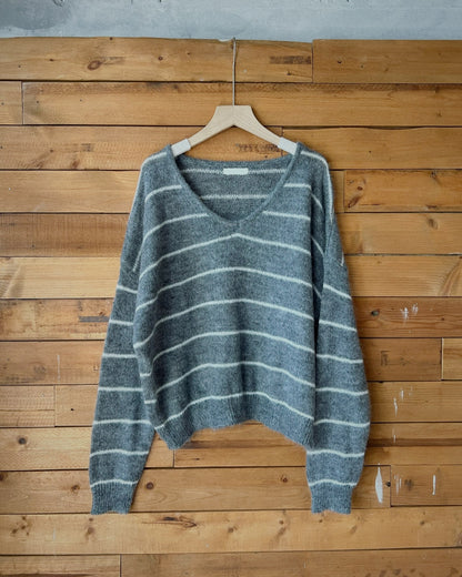 V領條紋羊毛針織上衣