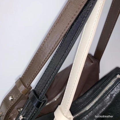 Lambskin shoulder bag (L)